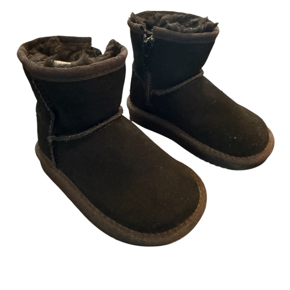 NWOT Koolaburra Toddler Black Short Suede winter Ugg Boots w faux fur lining 5